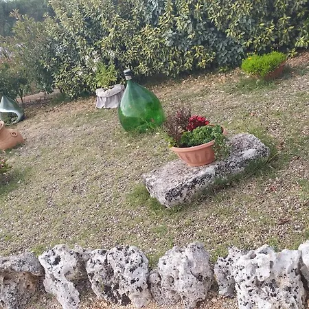 Trullo Pietraluna
